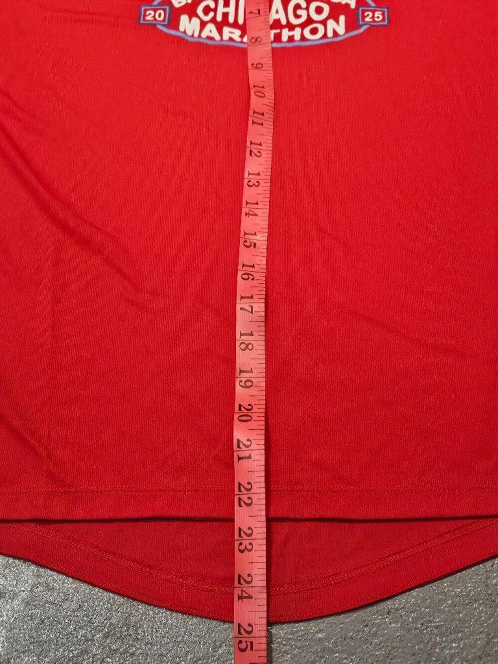 2025 Chicago Marathon T-shirt XL - Picture 2 of 3